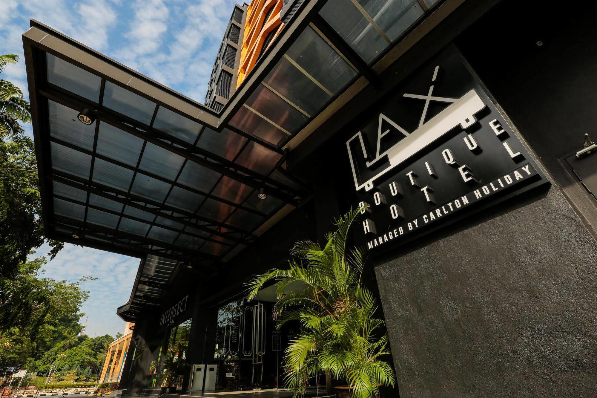 Lax Boutique Hotel Klang Exterior photo