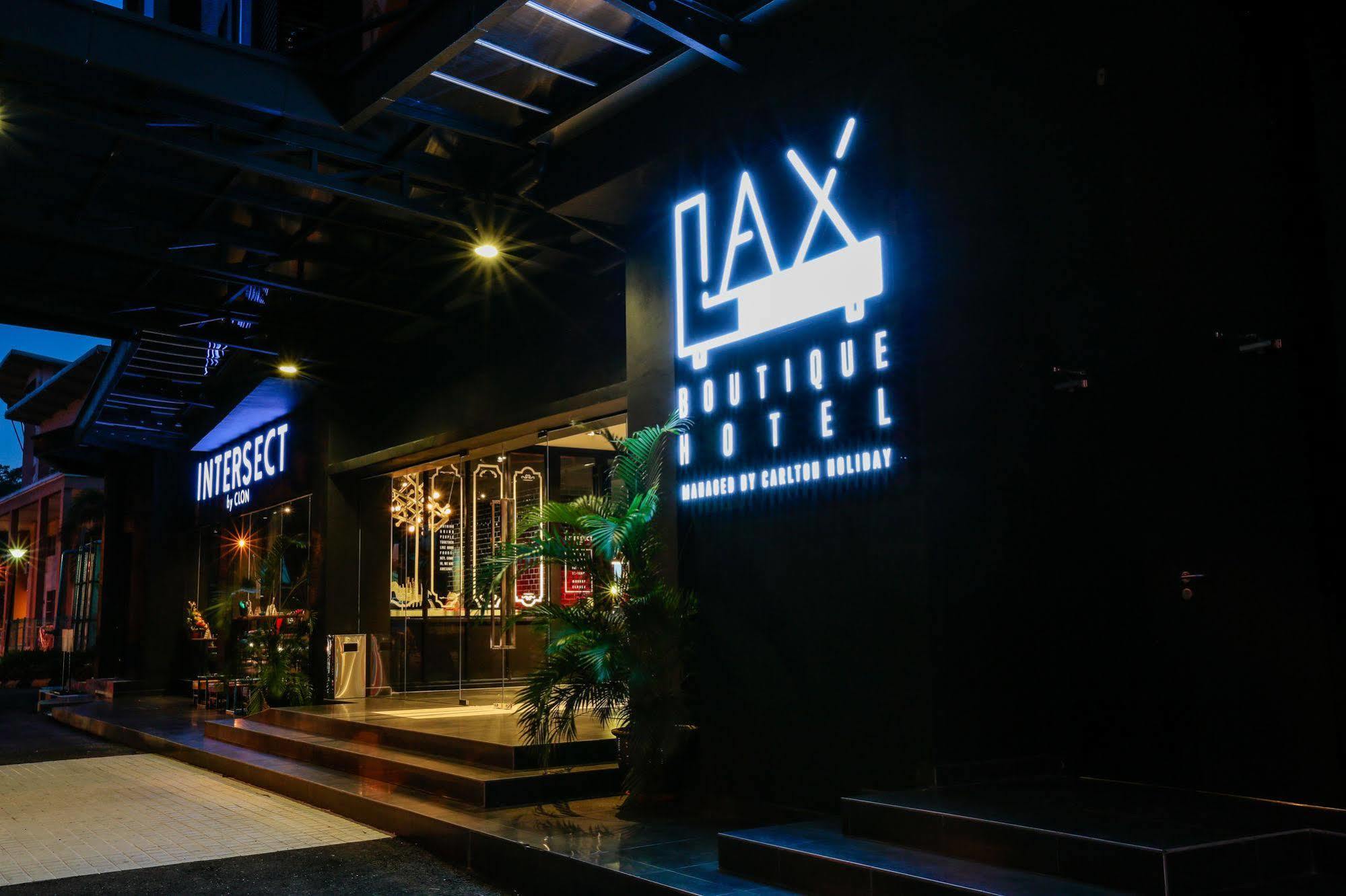 Lax Boutique Hotel Klang Exterior photo